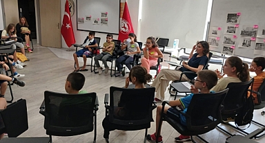 Bornovalı minikler oyunlarla tarihe yolculuk yaptı