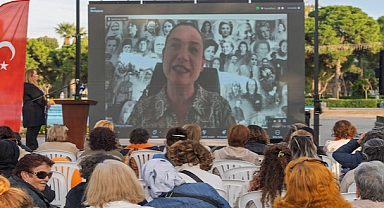 İzmir’den dünyaya, dünyadan İzmir’e: Buradayım, iyiyim