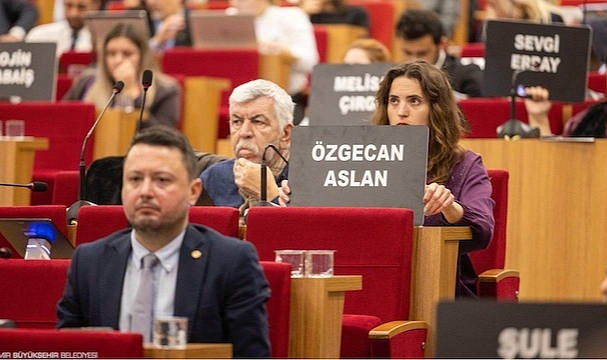 İZSU’nun 45 milyar liralık 2026 bütçesi kabul edildi