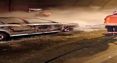 Konak Tünelleri’ndeki araç yangınına itfaiyeden hızlı müdahale