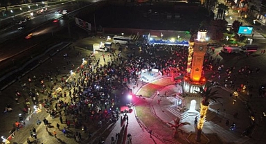 En uzun geceyi İzmirliler aydınlattı