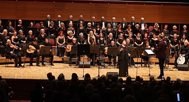 TÜLOV'dan AASSM'de 25. yıl konseri