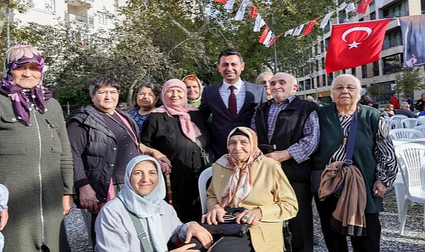 Bayraklı’da Yaşlılar Haftası Sosyal ve Sağlık Programlarıyla Geçiyor