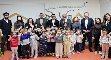 İzmir Depreminin Mucizesi Ayda ile Evlatlarını Kaybeden Anne Çocuklara Depremi Anlattı