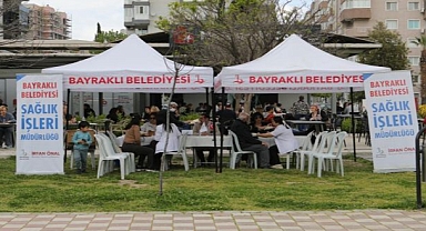 Bayraklı’da Sağlık Haftası’nda Sağlık Hizmeti Vatandaşla Buluştu
