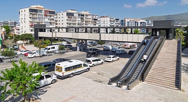 Yeni Girne Yaya Üst Geçidi hizmete açıldı