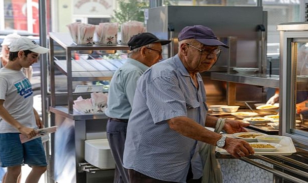 Krize karşı 25 liralık sofra